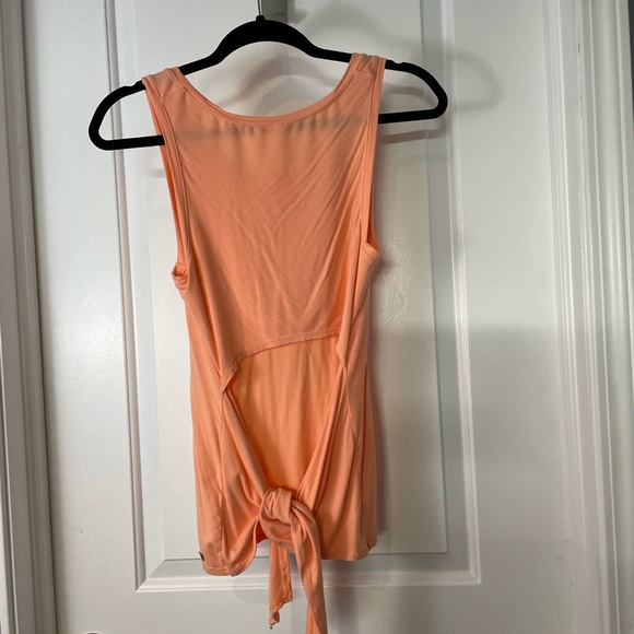 2 for $15 💚 FABLETICS MARIELA TANK - Picture 5 of 8